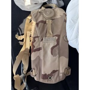 Hydrastorm‎ Hydration Pack Camouflage Water Backpack